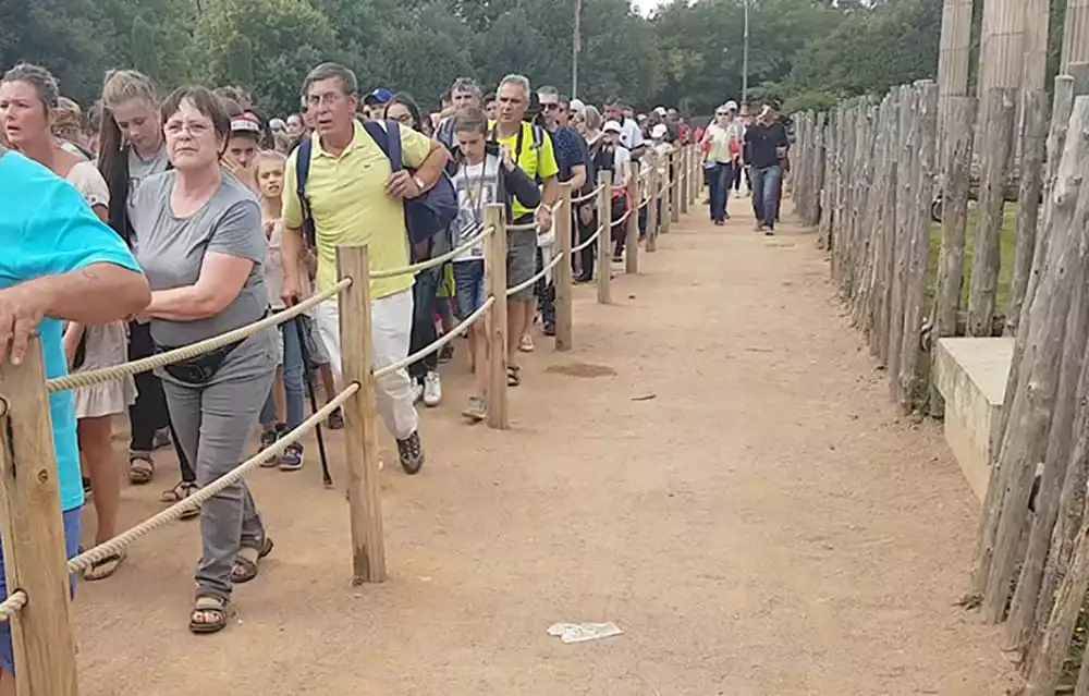 File d'attente et Pass Emotion